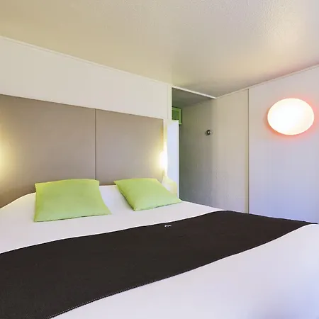Campanile Cergy-pontoise Hotel