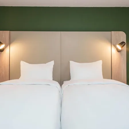 Campanile Cergy-pontoise Hotel