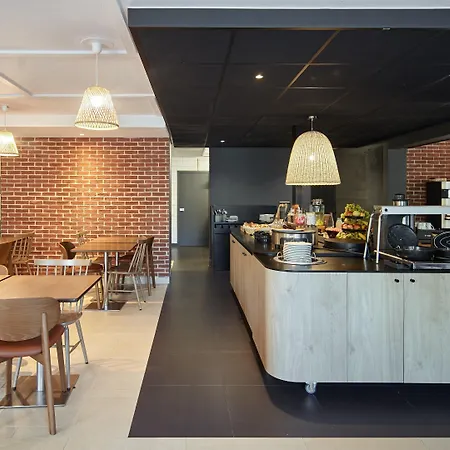 Campanile Nature - Cergy 3* Pontoise