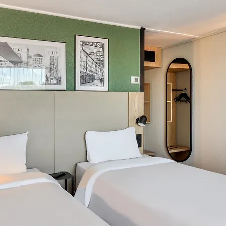Hotel Campanile Nature - Cergy