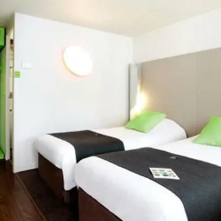 Campanile Cergy-pontoise Hotel 3*